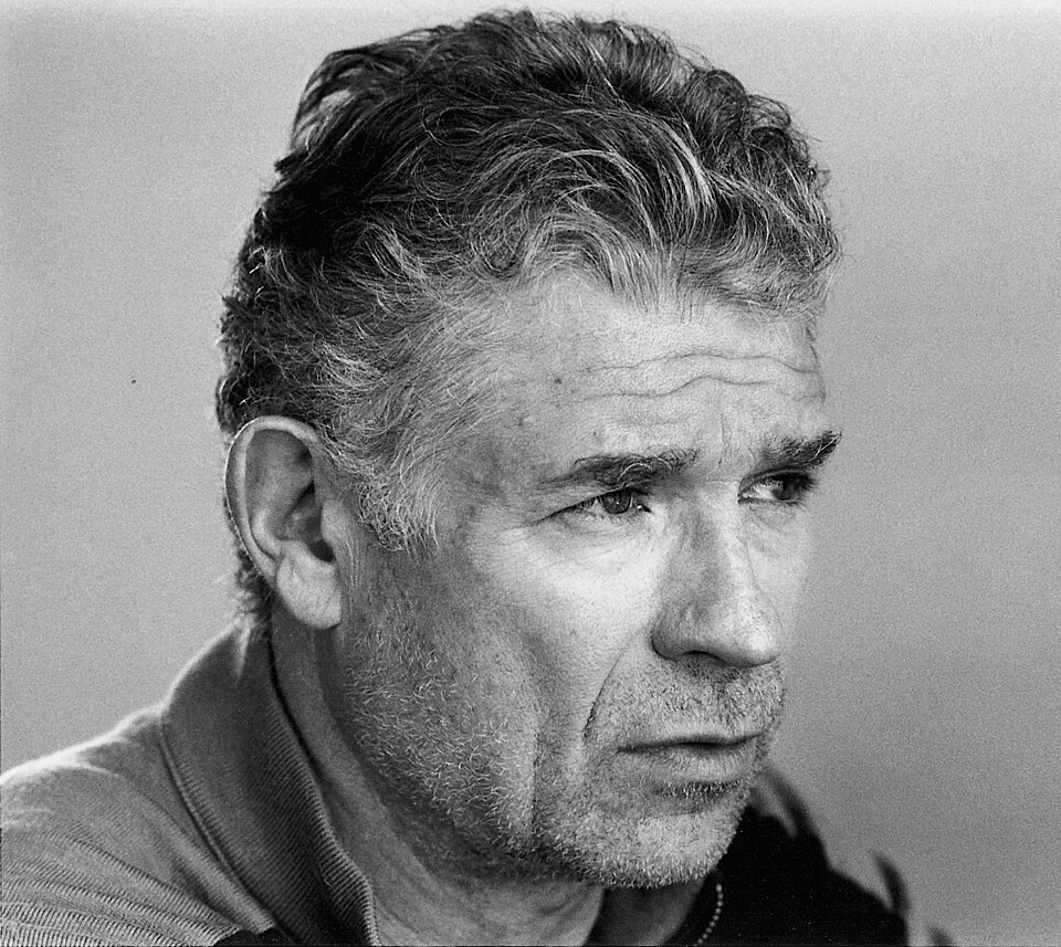 Strange Commanders took four decades to retire John Riggins's number 44