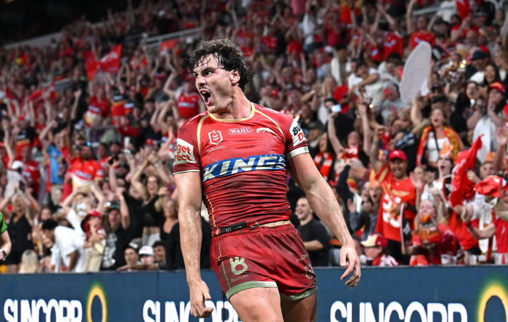 ‘How I roll’: Farnworth won’t field any free agency offers until after World Cup
