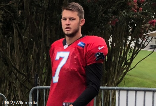 Panthers trade Kyle Allen to the Redskins