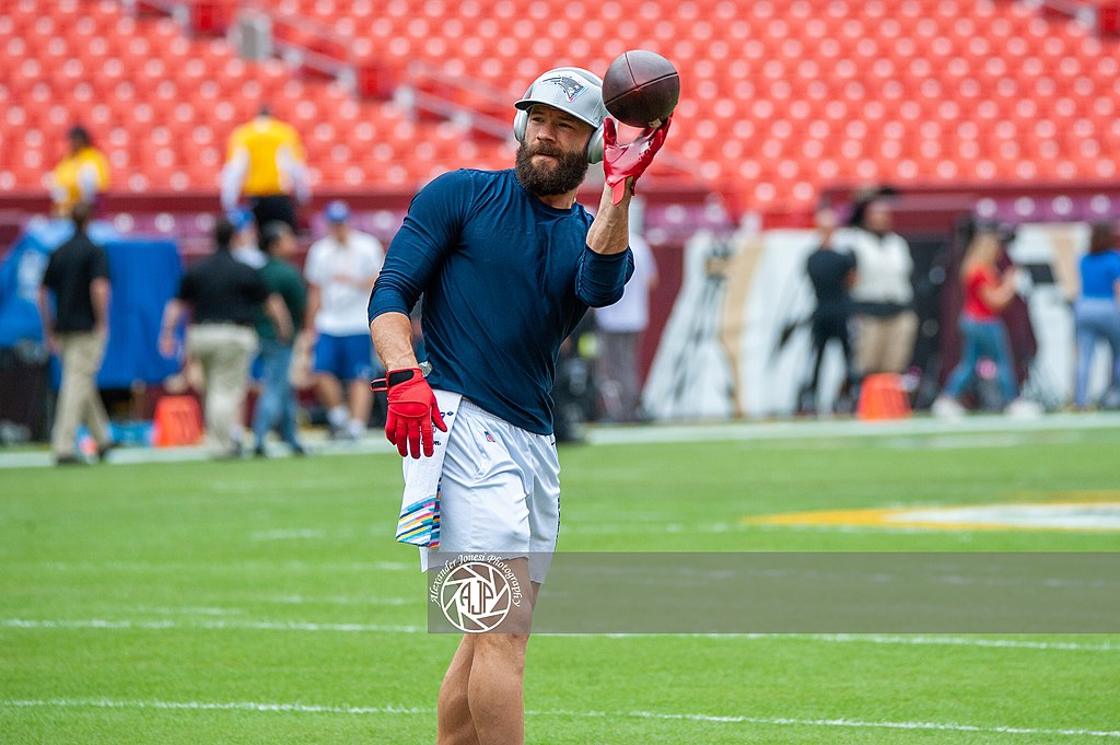 Julian Edelman officially retires a Patriot