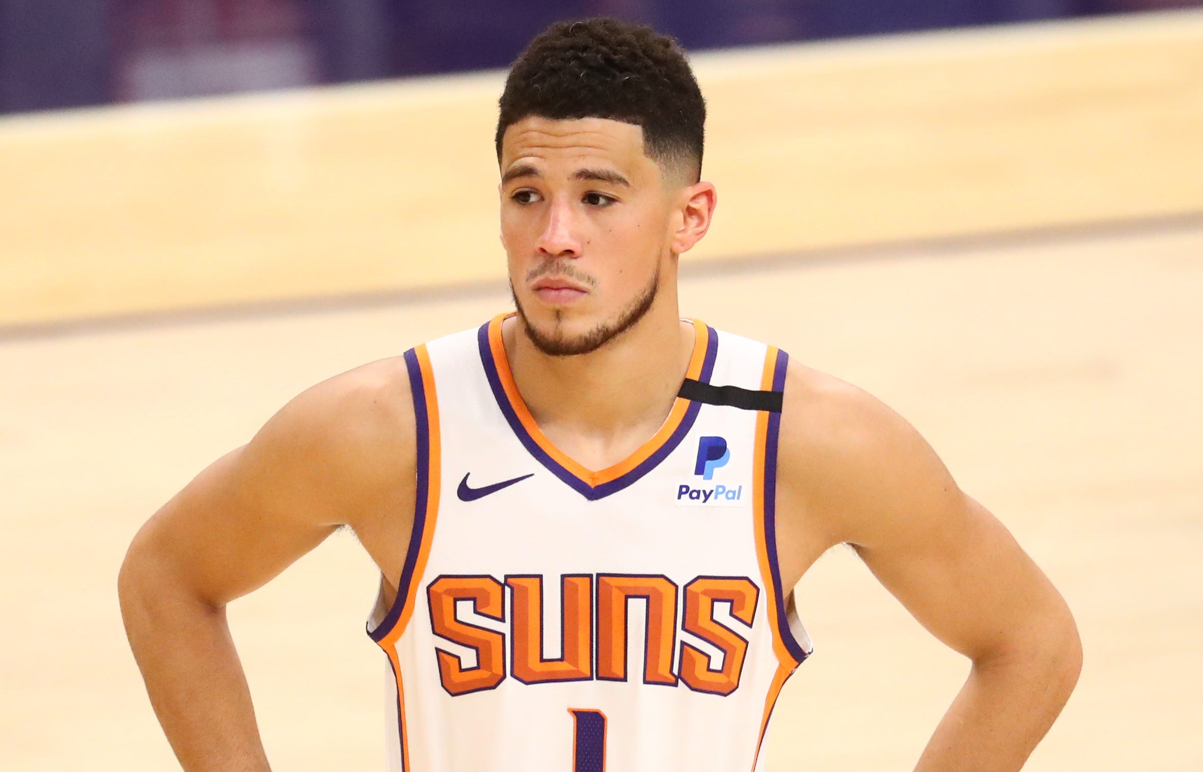 Devin Booker out one month with a groin strain