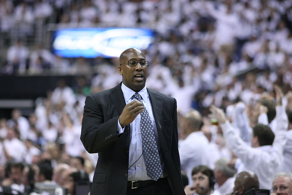 Sacramento Kings name Mike Brown head coach