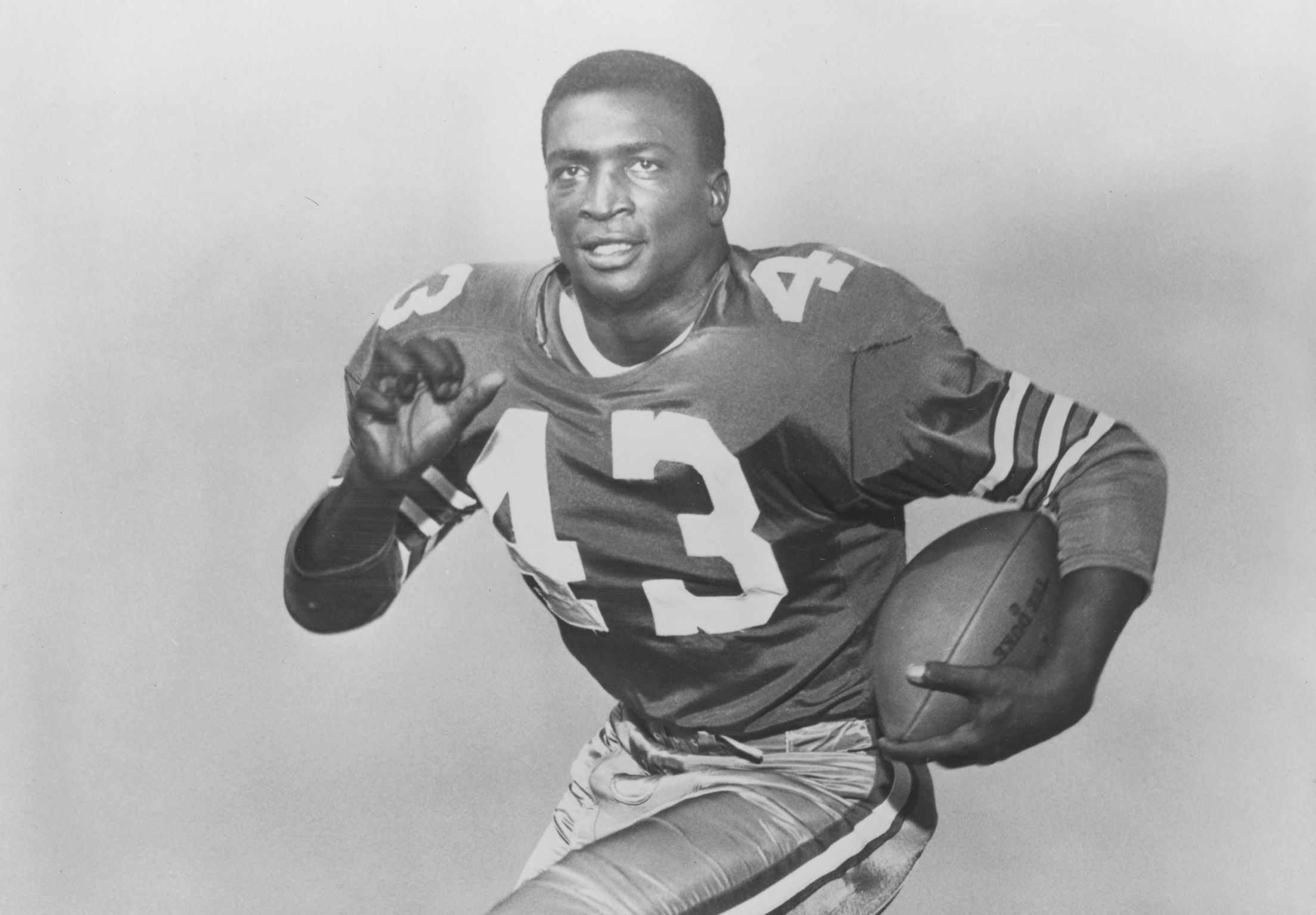 Former Cowboys star running back Don Perkins dies at age 84