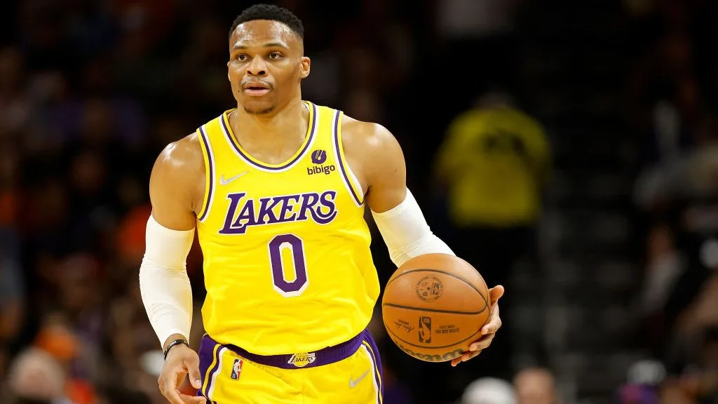 Russell Westbrook takes up $47.1m player option with Lakers