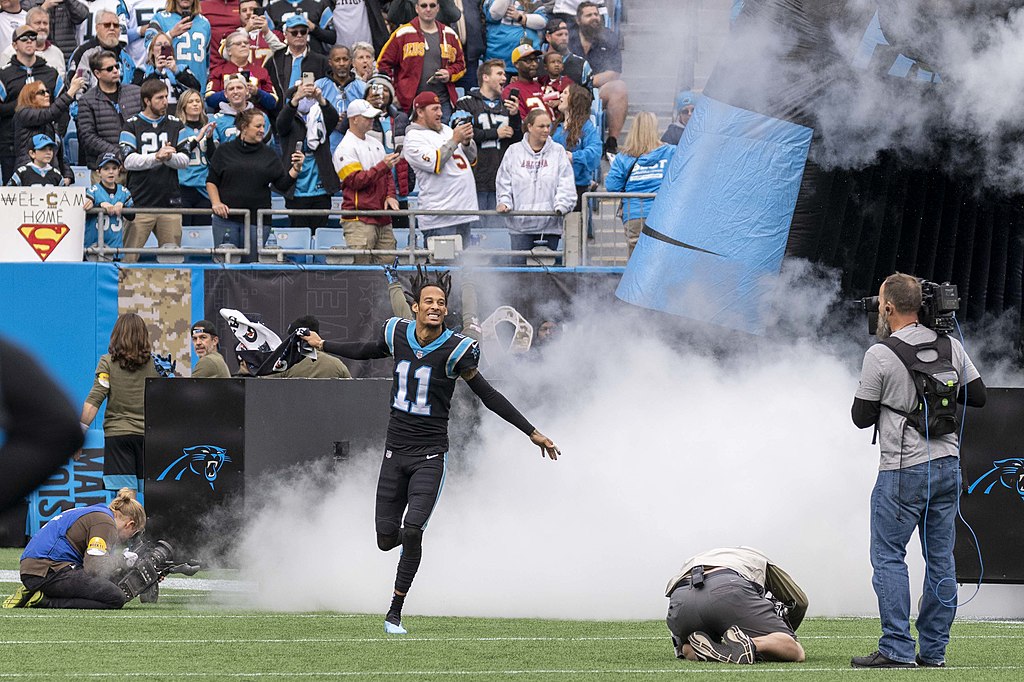 Panthers trade wide receiver Robbie Anderson to the Cardinals