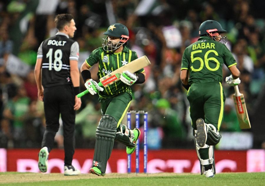 Rizwan, Babar lead Pakistan over New Zealand, World Cup Final berth awaits