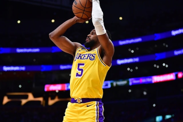 Lakers find balanced scoring in win over the Warriors