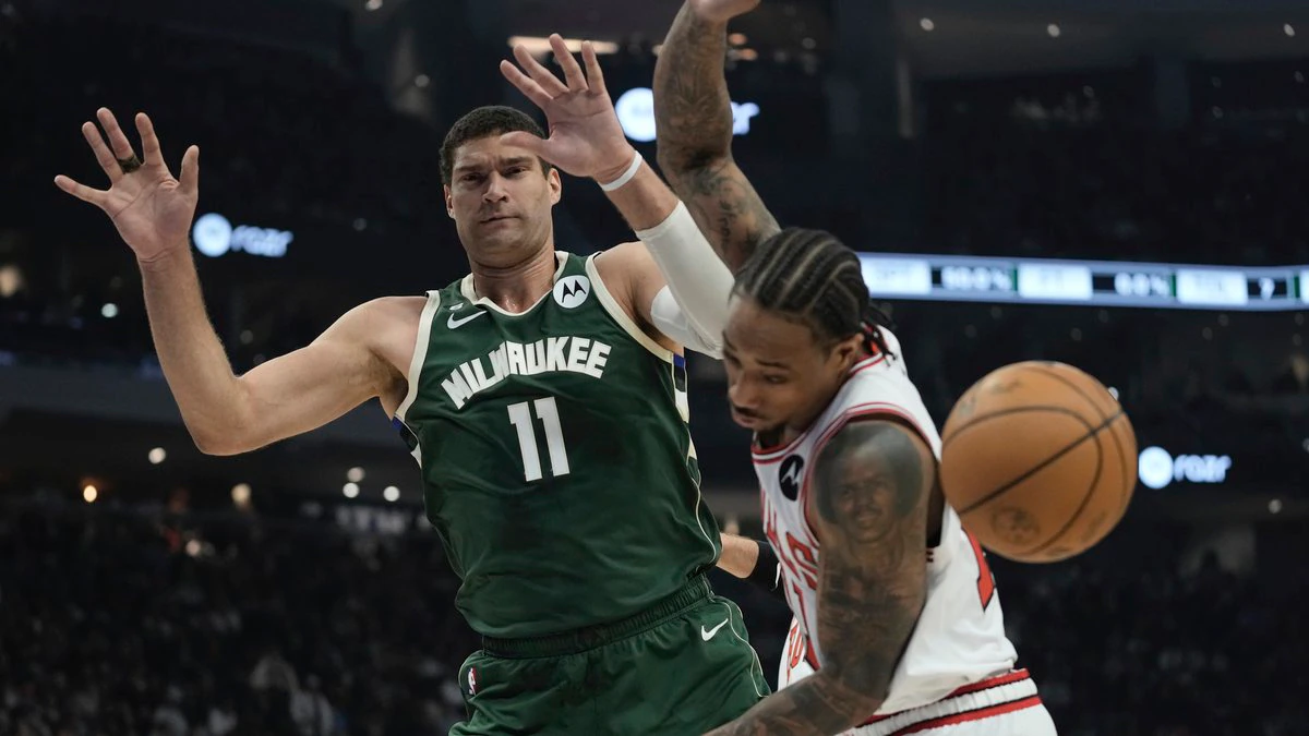 Bucks clinch one-seed behind 13-point rout of Bulls