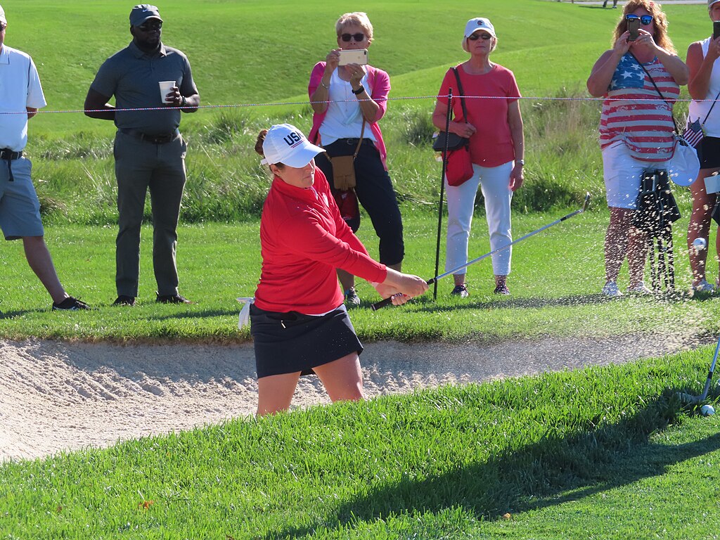 Ally Ewing extends her lead at the 2023 Women’s British Open