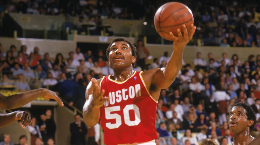 Former Rockets small forward Robert Reid dies at age 68