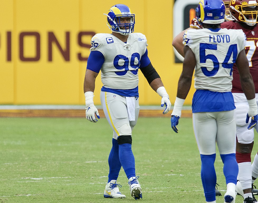 Pro Bowl defensive tackle Aaron Donald retires at age 32