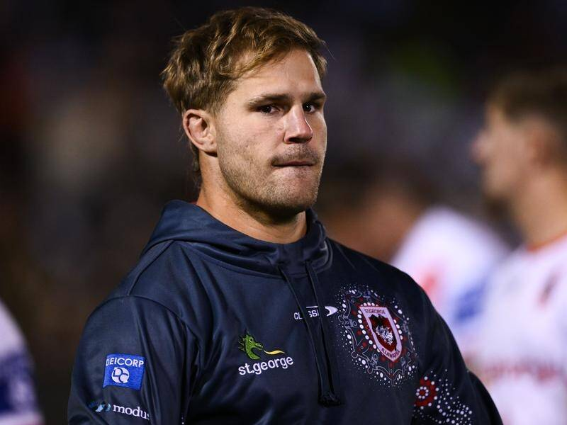 Bennett’s Bunnies circle De Belin as Dragons stay strong on one-year offer