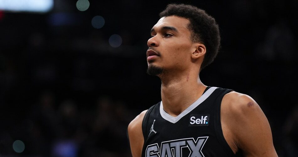 San Antonio Spurs 2024-25 Predicted Finish, Key Acquisitions & Fantasy Stars