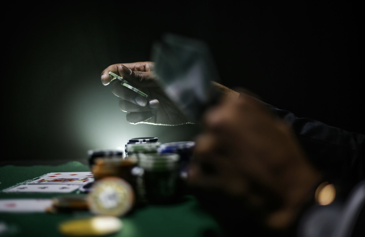 How to Choose the Safest Way to Gamble Online