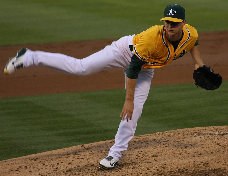 Cardinals trade P Sonny Gray to Red Sox
