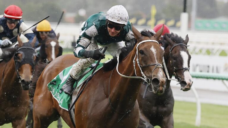 2025 Champions Stakes Review: What The Jockeys Said