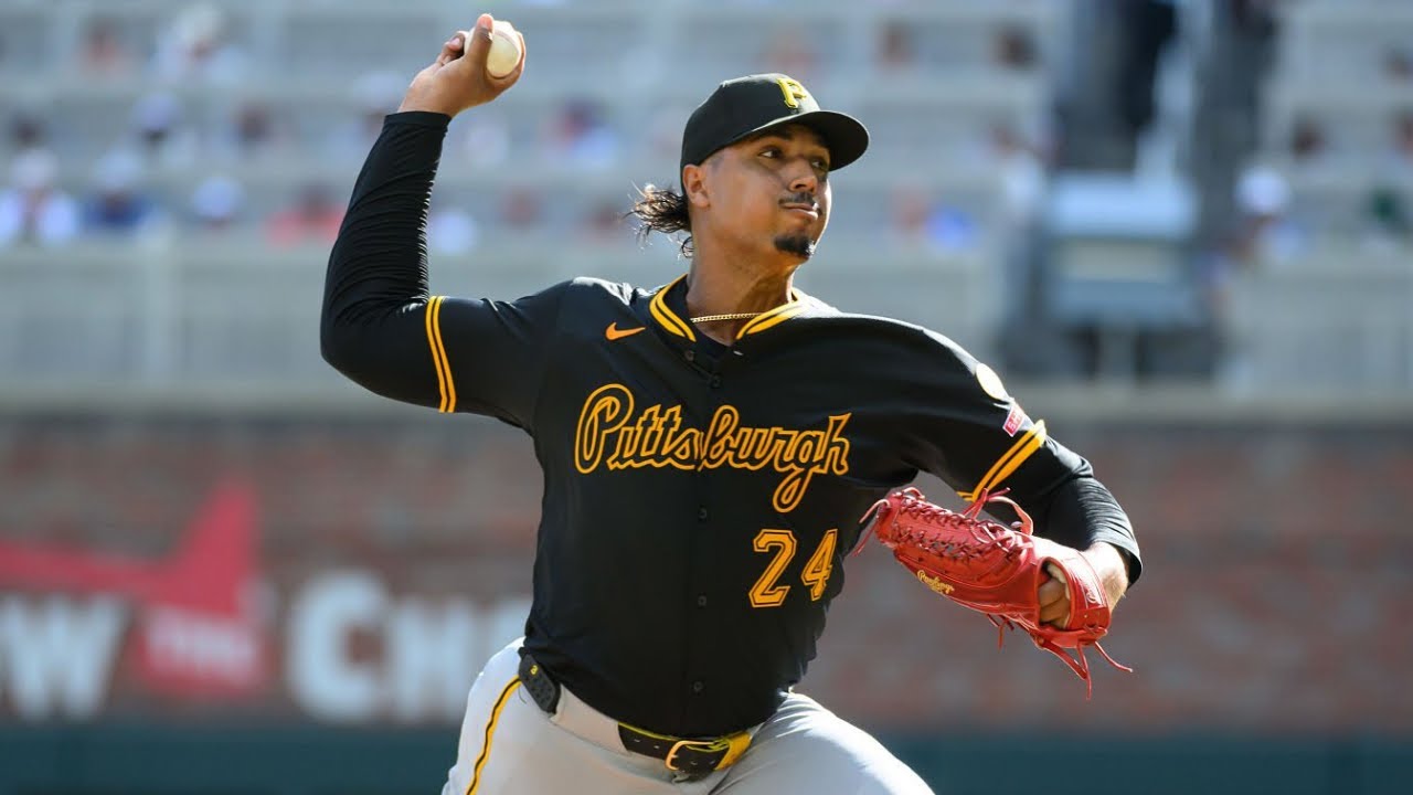 Pirates trade pitcher Johan Oviedo to Red Sox