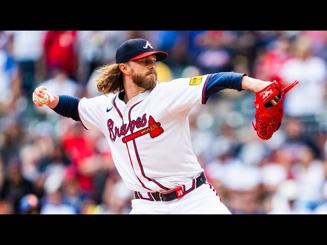 Reds sign relief pitcher Pierce Johnson