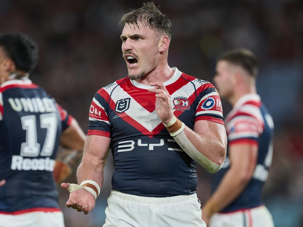 Crichton to switch codes and chase Wallabies jersey for 2027 World Cup