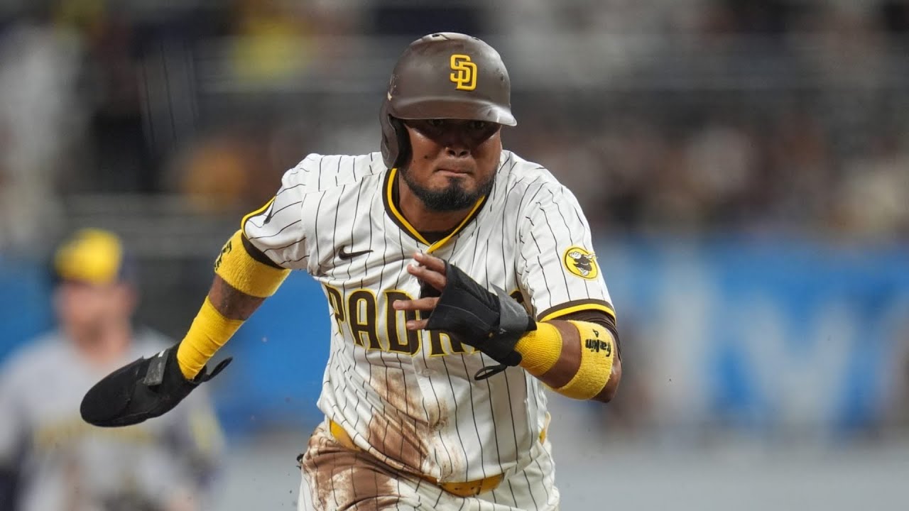 Giants sign infielder Luis Arraez