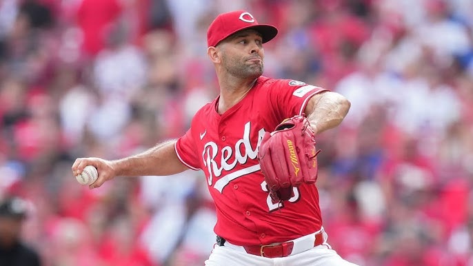 Opinion: The Rays overpaid for starting pitcher Nick Martinez