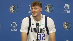 Mavericks upset Cavaliers 130-120