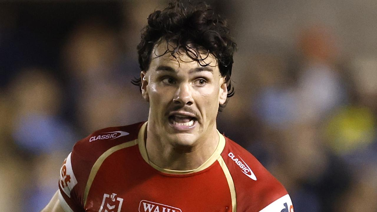 Cashed-up Roosters want to lure Farnworth to Sydney to replace glut of outgoing stars