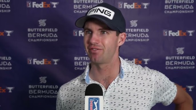Who is 2026 PGA Championship leader Alex Smalley?