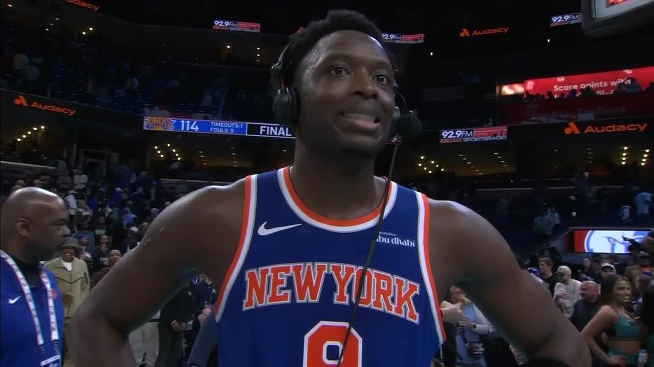 Knicks deliver largest first half playoff lead in NBA history