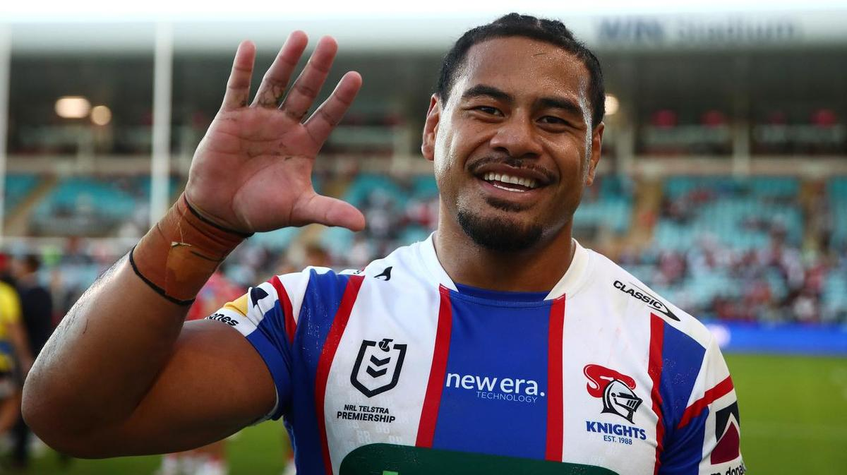 Marzhew recommits to Knights with deal that will likely keep him to end of career
