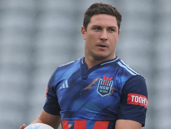 Moses in doubt for Origin opener after pulling up with hamstring tightness